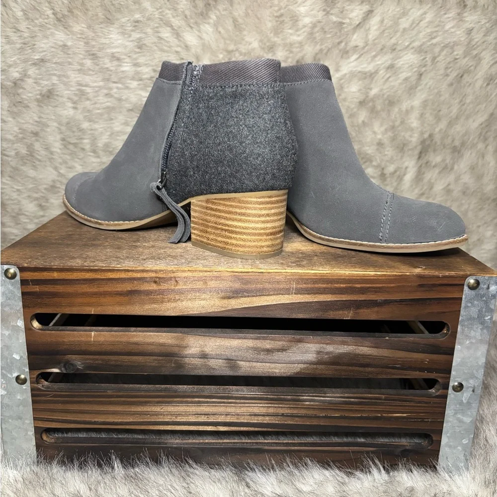 Toms Charcoal Ankle Booties - Picture 6 of 6